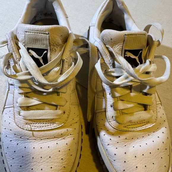 Puma Classic White and Black Sneakers - Picture 4 of 7